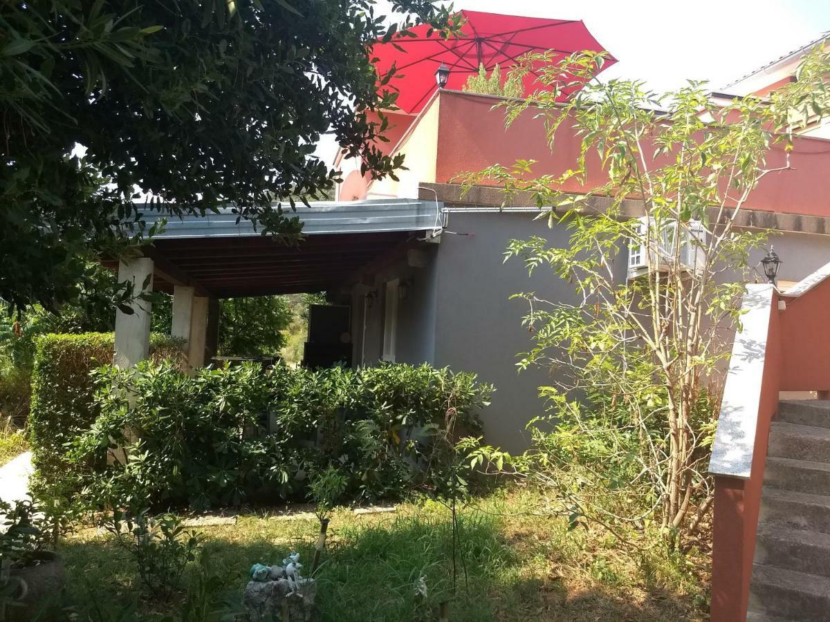 Apartman Tariba Supetarska Draga Ngoại thất bức ảnh